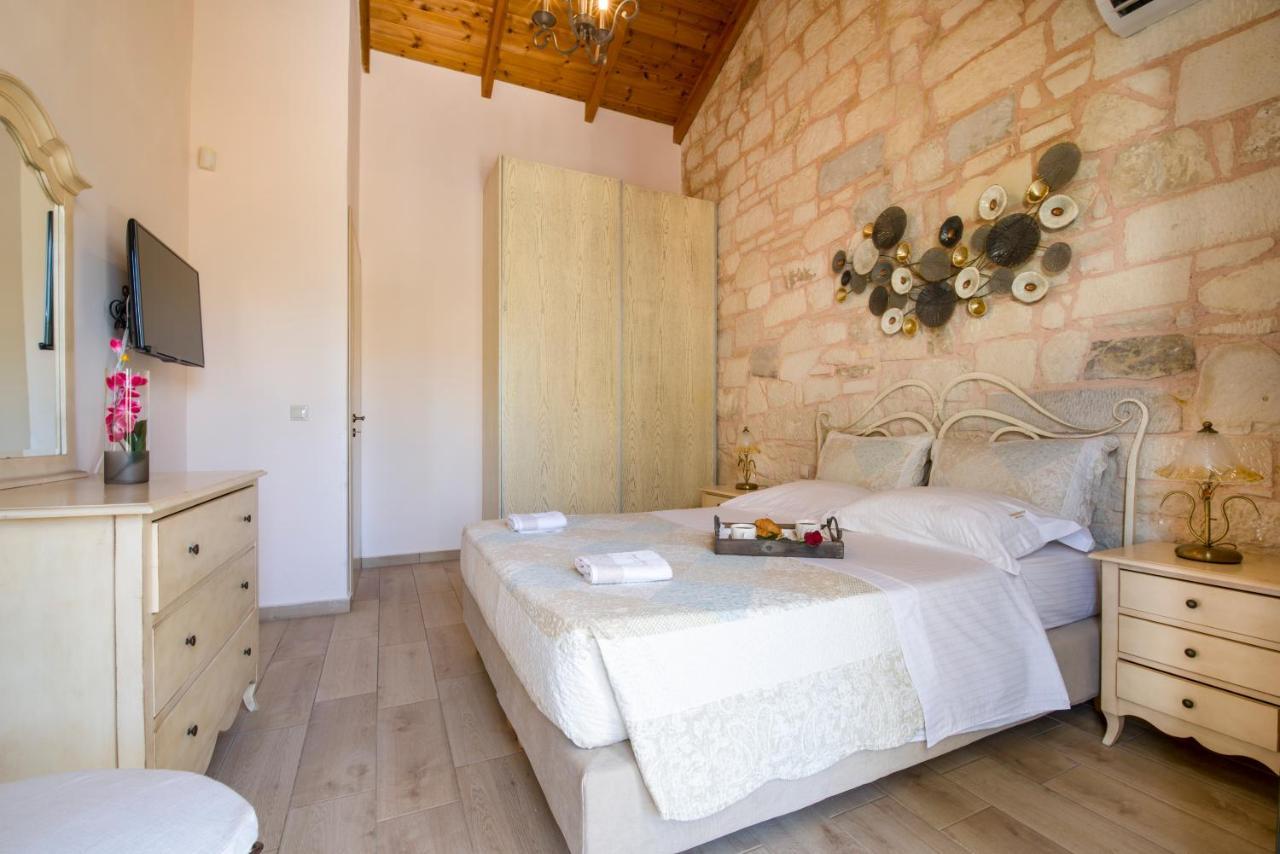 Villa Christy สตาโลส ภายนอก รูปภาพ