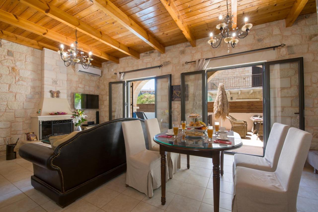 Villa Christy สตาโลส ภายนอก รูปภาพ